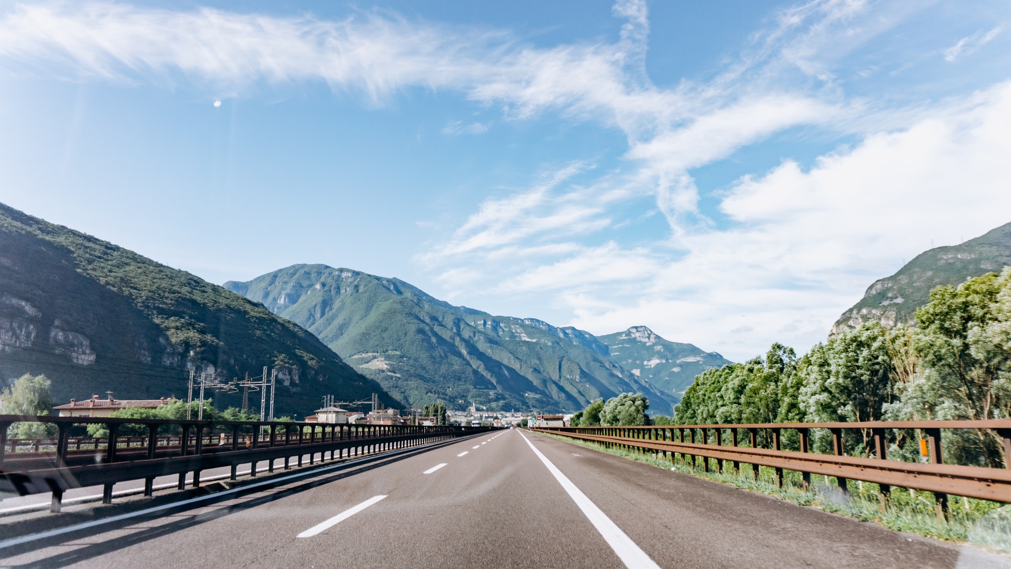 Mountain road. Mountain range. The road in the mountains. Roadway in the mountains.