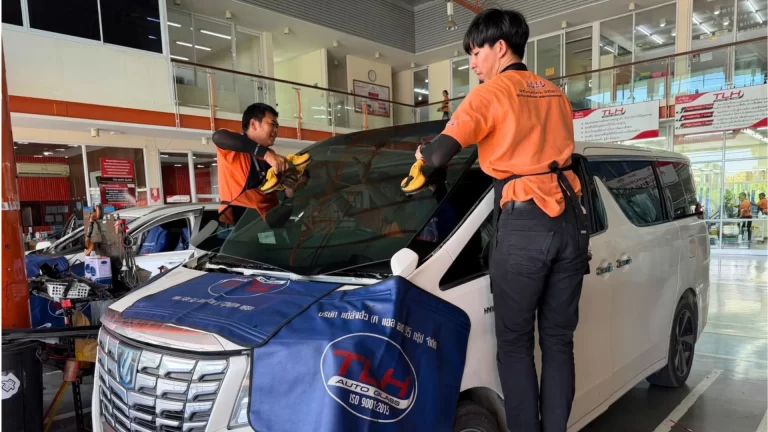 งานติดตั้งกระจก — 125